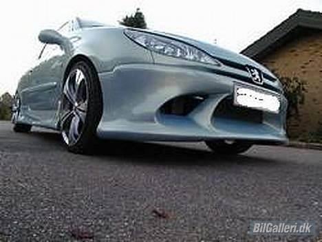 {{currentPhoto.altText}} billede {{currentPhoto.number}}