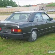 Mercedes Benz 190e