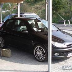 Peugeot 206 XT