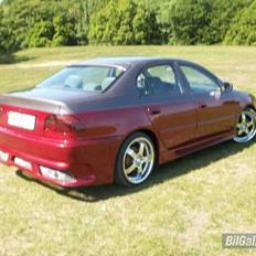 Toyota Avensis--- Solgt!!!