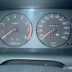 Toyota Corolla 1,6 XLI sedan