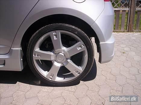 Suzuki Swift 1.5 vvt billede 3