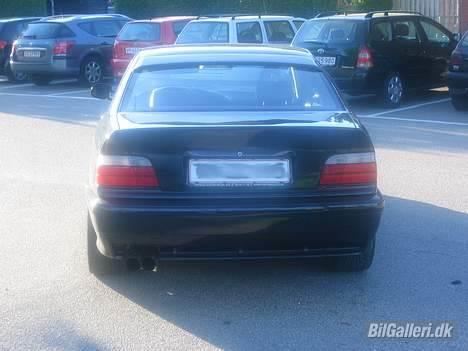 BMW 325 coupe SOLGT billede 9