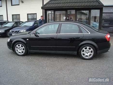 Audi a4 1.8 T **SOLGT** billede 3