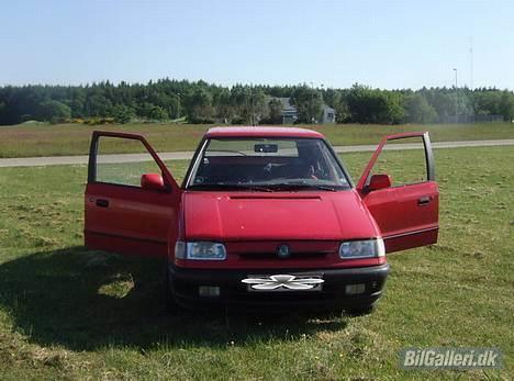 Skoda Felicia 1.6 GLXi (SOLGT) billede 2