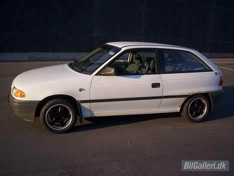 Opel astra f "solgt" billede 8