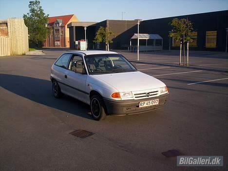 Opel astra f "solgt" billede 11