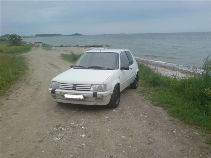 Peugeot 205 1,9 Rallye billede 2