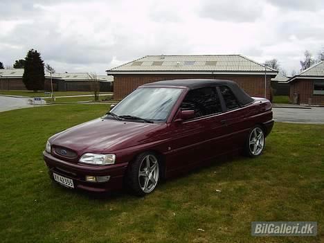 Ford Escort Cabrio *SOLGT* billede 1