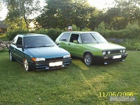 Mazda 323 1.3i 16v LX *SOLGT* billede 17