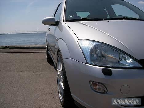 Ford Focus 2.0 trend (solgt) billede 3