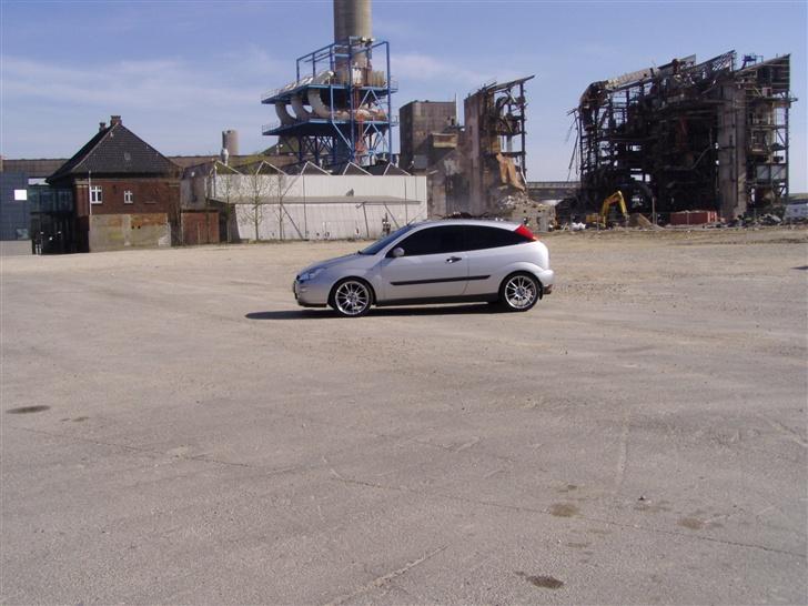 Ford Focus 2.0 trend (solgt) - st170 billede 8