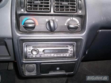 Ford Escort (Skrottet) billede 8