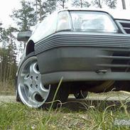Opel Kadett E - Randi SKROTTET