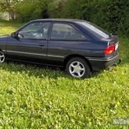 Ford escort clx 1.8i