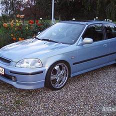 Honda Civic VTI *Solgt*