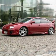 Mazda 323f..TURBO..solgt..