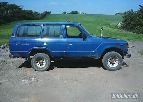 Toyota Landcruiser Hj60 *Solgt* billede 4