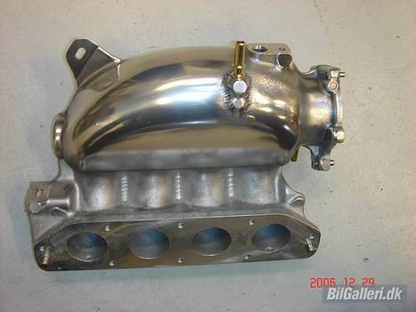 Peugeot 206 S16 / VTS - Indsugnings manifol fra citroen C2 VTS. billede 5