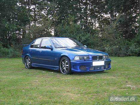 BMW 325 TD SOLGT - Forfra billede 7