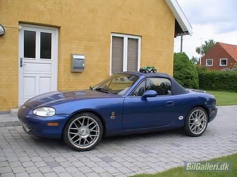 Mazda mx-5 - så er begge biler med billede 6