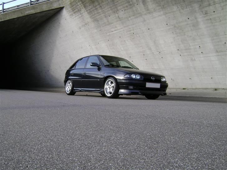 Opel .Astra F Sport    [R.I.P] billede 1