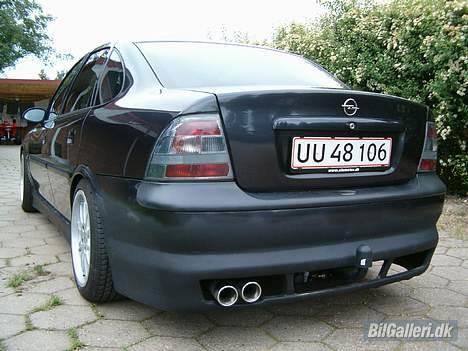 Opel Vectra B 2.5 CD V6  billede 11