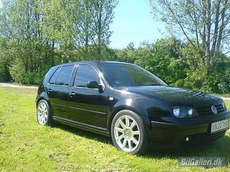 VW Golf IV solgt billede 3