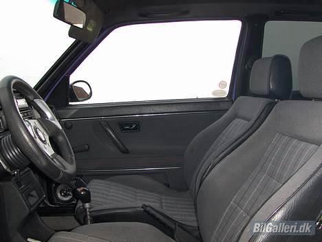 VW golf 2 - det eneste de fejler er et lillebitte hul i førersiden :) billede 7