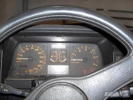 Mazda 323 1.6i gt (folkeracer) billede 15