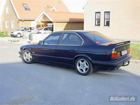 BMW 518Ii Executive (SOLGT) billede 3