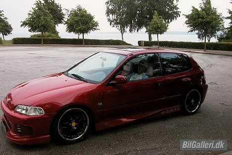 Honda civic ( solgt ) - mangler lige en dvd så ville det være perfekt hehe billede 9