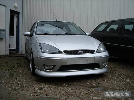 Ford FOCUS SILVER *BYTTET* billede 2