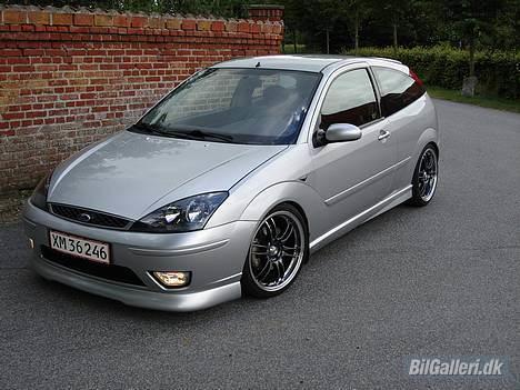 Ford FOCUS SILVER *BYTTET* billede 4