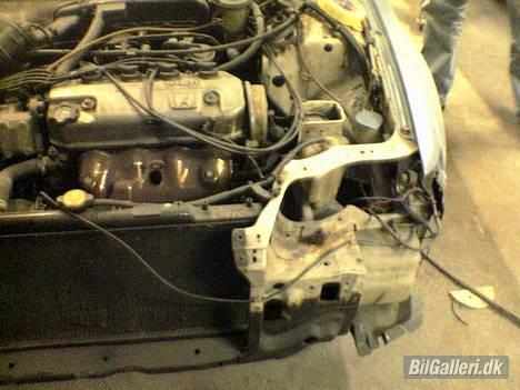 Honda civic. SOLGT billede 2