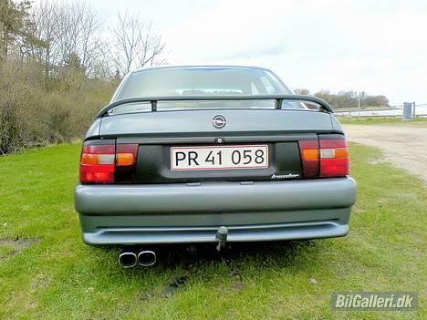 Opel Vectra A 2.0i 16V "SOLGT" billede 5