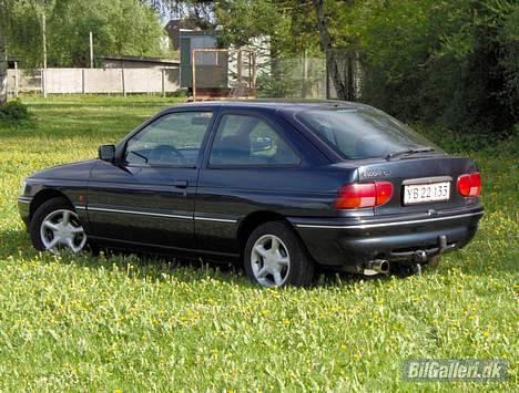 Ford escort clx 1.8i billede 6