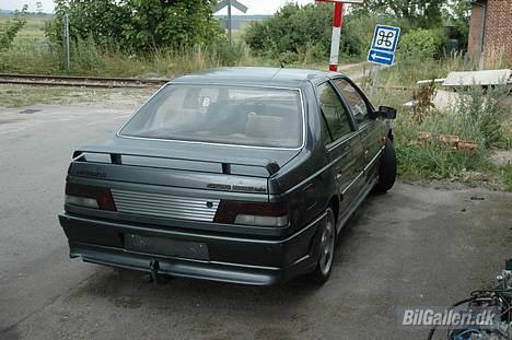 Peugeot 405 SRDT-Totaltskadet :( - Indfarvet bagplade mellem lygterne og tonede lygter pynter! billede 7