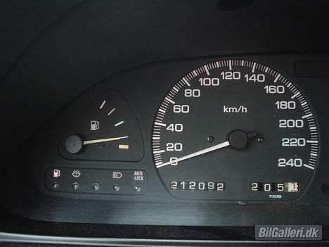 Nissan 200sx Solgt - 205km på fuld tank ?? Det ser ik godt ud for bensin økonomien billede 18