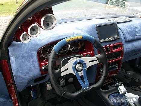 Mazda 323f..TURBO..solgt.. billede 10