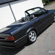 BMW 325i E30 Cabriolet M Tech 2