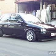 Opel Corsa B 16V -SOLGT-