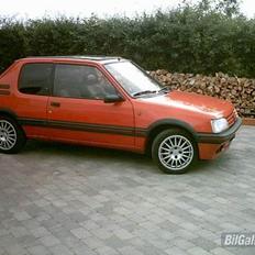 Peugeot .205 GTI