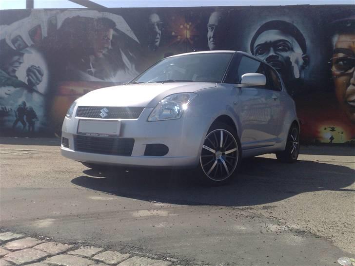 Suzuki swift billede 1