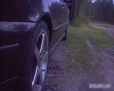 Seat Leon TDI *SOLGT* billede 2