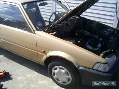 Toyota Corolla >>SOLGT<< billede 2