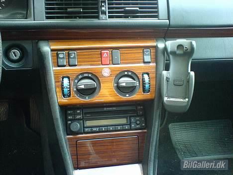 Mercedes Benz E300 d billede 5