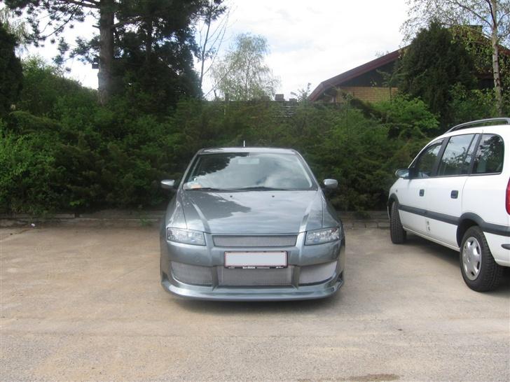 Fiat Stilo - sølv gitter eller sort gitter?? billede 1