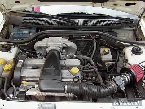 Ford Escort SOLGT - Motor billede 9