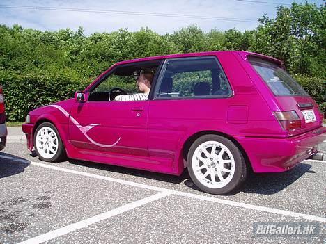 Toyota Corolla... pink panther - Ja rust, puha der var næsten ikke andet. billede 20